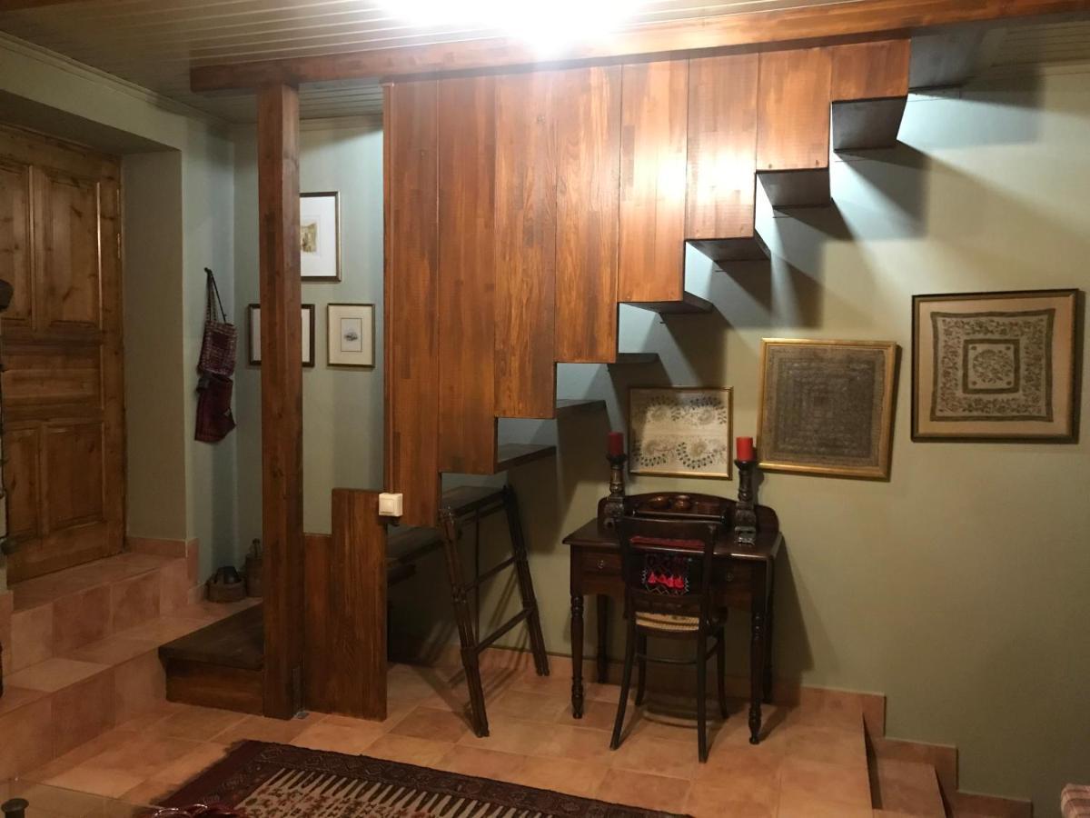 Вілла House In Delphi Екстер'єр фото